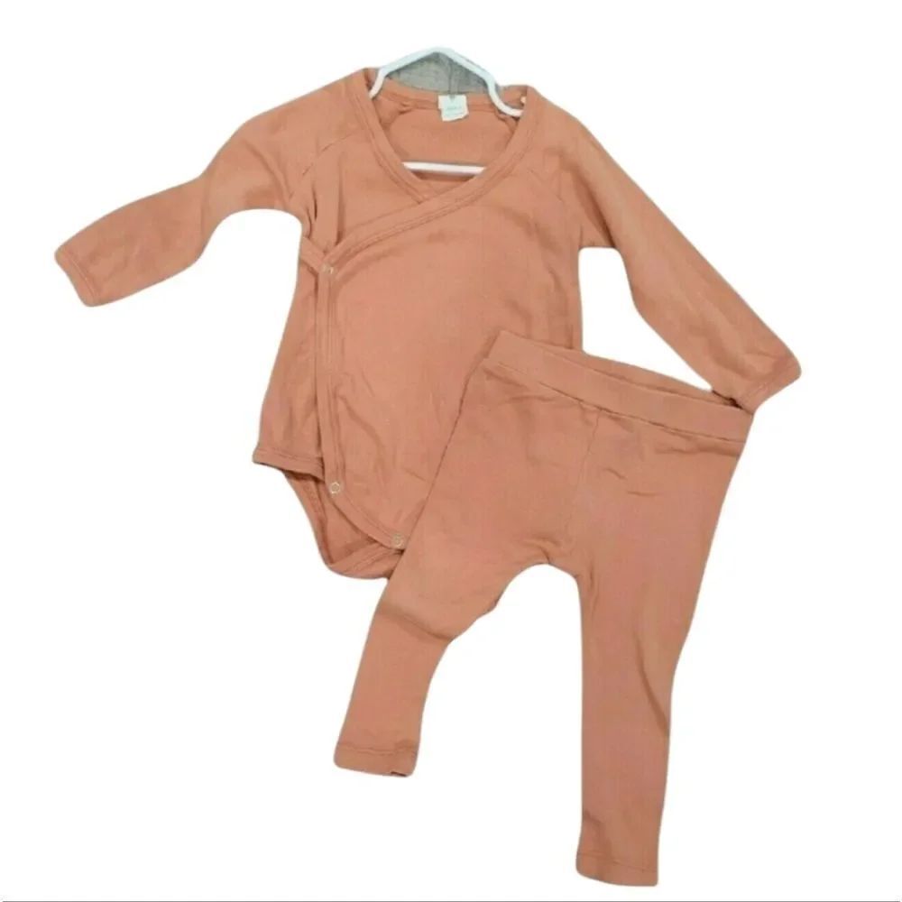 Kate Quinn matching set